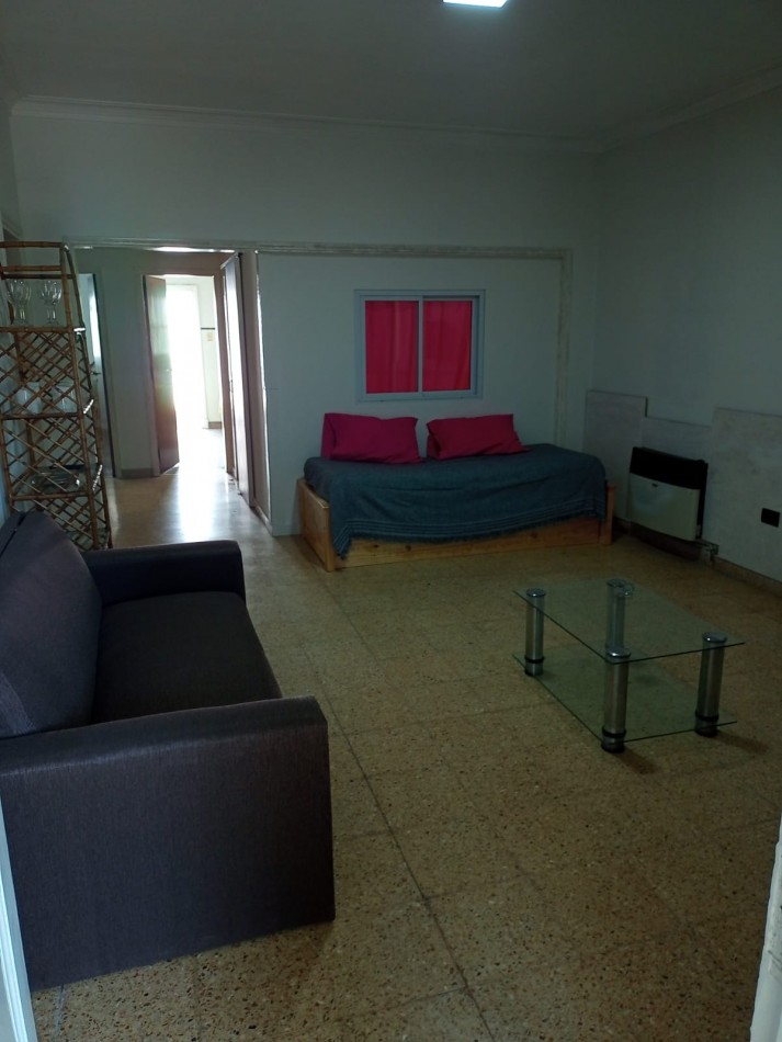 hermosa casa tres ambientes