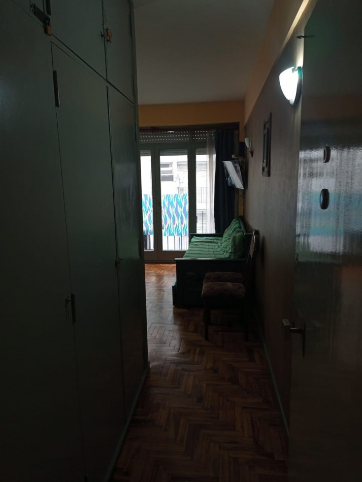 Real oportunidad de compra ( apto a credito ) ambiente y medio 32 mts U$S 35.000 !!!