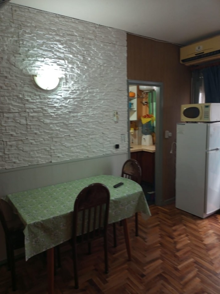 Real oportunidad de compra ( apto a credito ) ambiente y medio 32 mts U$S 35.000 !!!