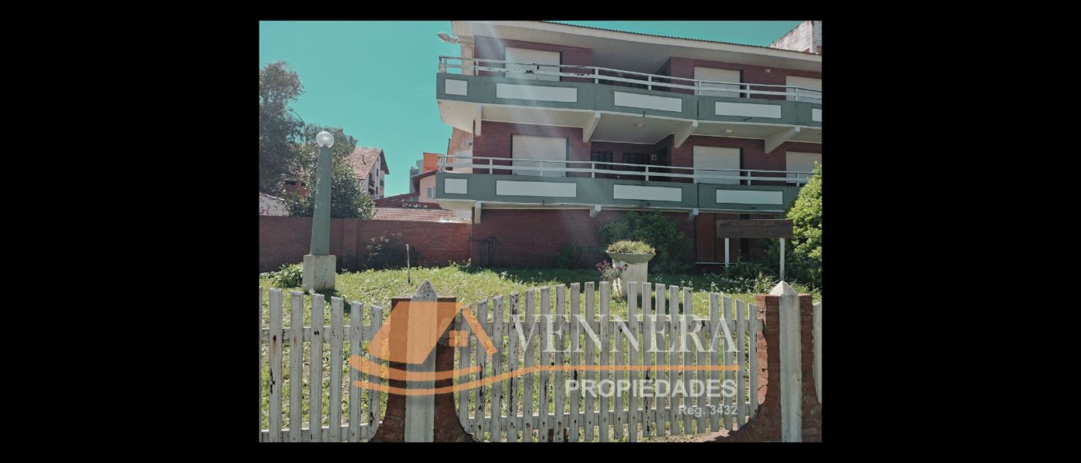 Complejo de departamentos y duplex en Villa Gesell PRIMERA LINEA DE MAR !! 