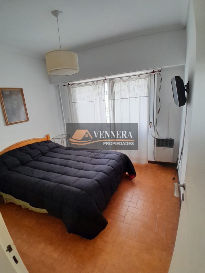 Exelente 3 ambientes externo con balcon a la calle