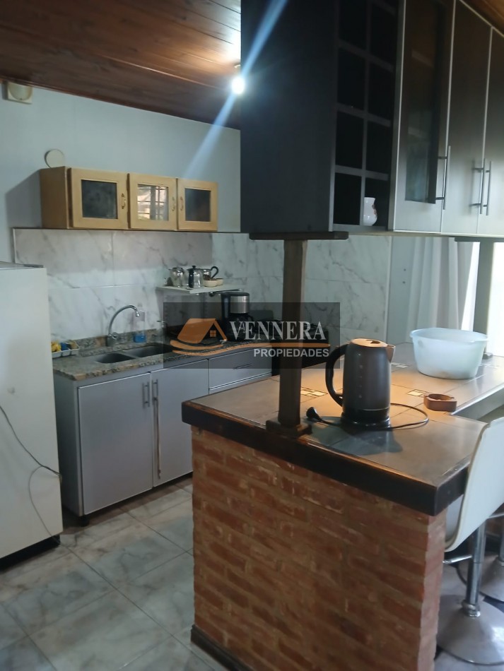 A pasos del Florida Outlet !!