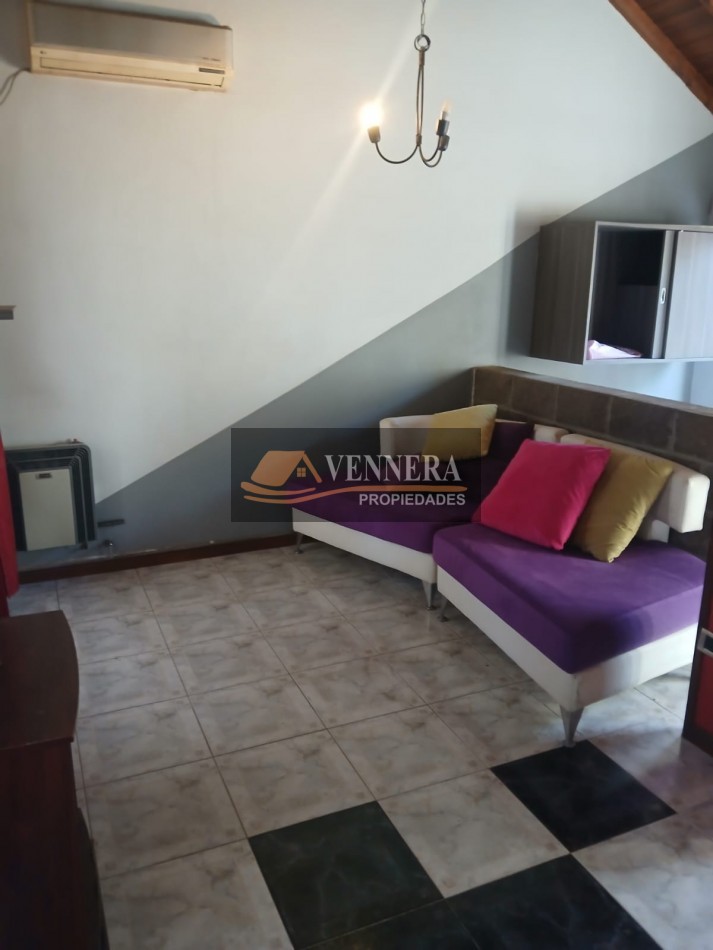 A pasos del Florida Outlet !!