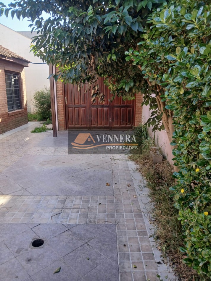 A pasos del Florida Outlet !!