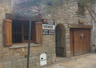 Chalet en PH de 9 ambientes mas DPTO al fondo ideal Emprendimiento 