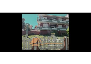 Complejo de departamentos y duplex en Villa Gesell PRIMERA LINEA DE MAR !! 