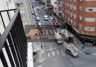 Exelente 3 ambientes externo con balcon a la calle